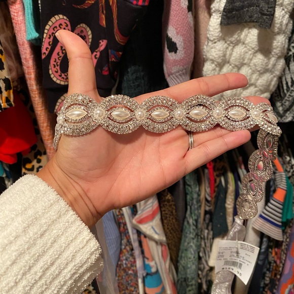 David's Bridal Accessories - NWT David’s Bridal Pearl and Crystal Wedding Dress Sash